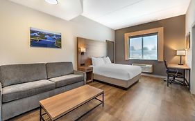 Best Western Plus 1000 Islands Hotel & Suites- Newly Renovated